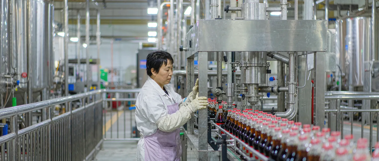 调味品与复合酱料生产管理系统一线作业实景